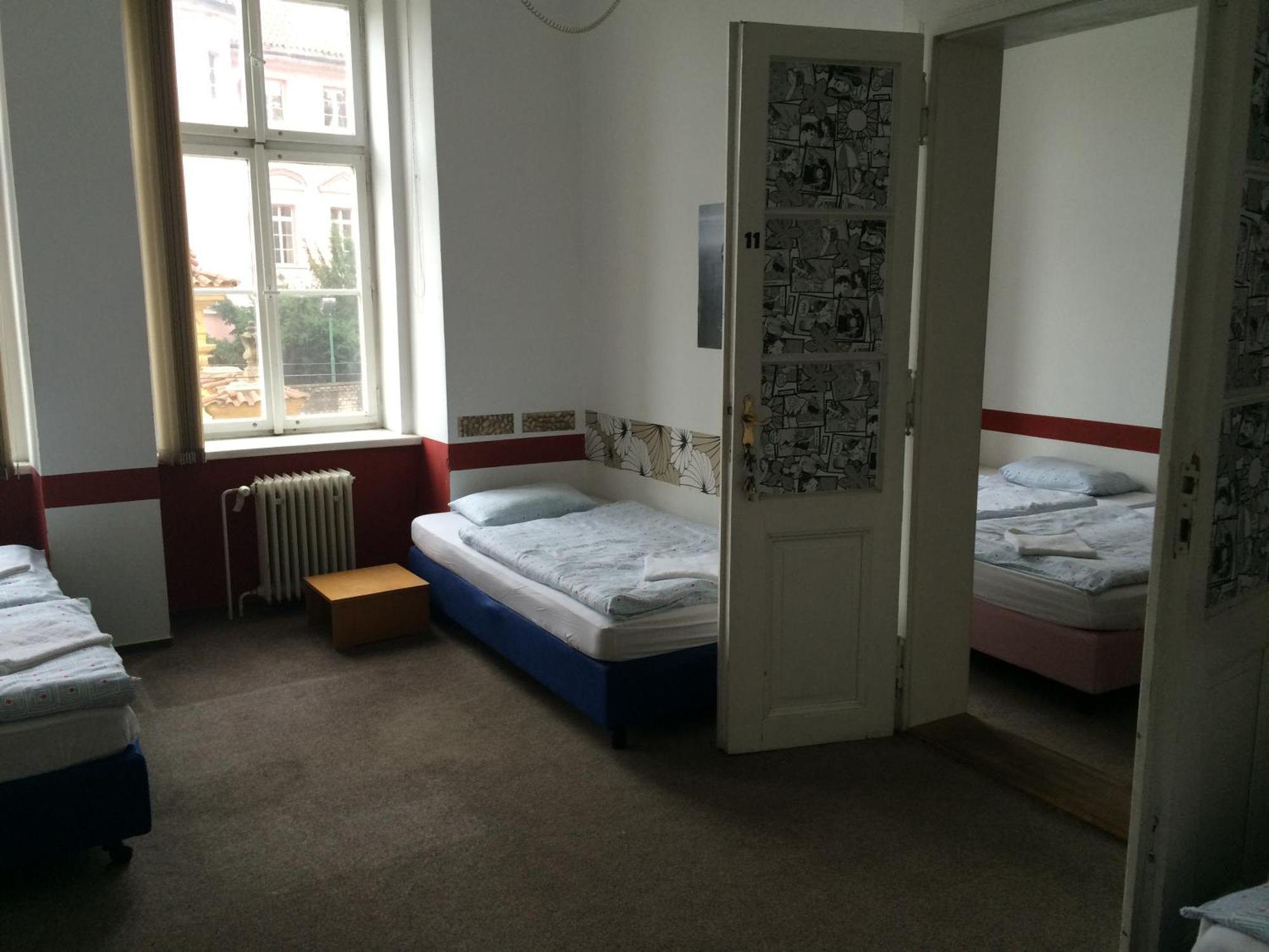Charles Square Hostel Praha Ruang foto